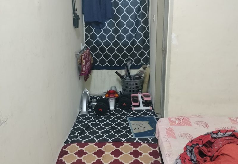 TAMAN GAMBANG DAMAI/DESA HIJAUAN