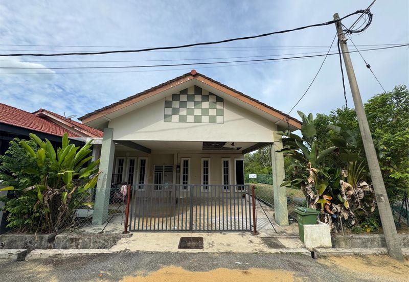 PERUMAHAN KAMPUNG BUGIS