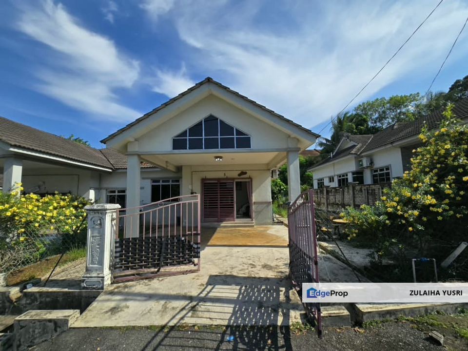 Semi-D Taman Kristal Sungai Karang Darat Kuantan, Pahang, Kuantan