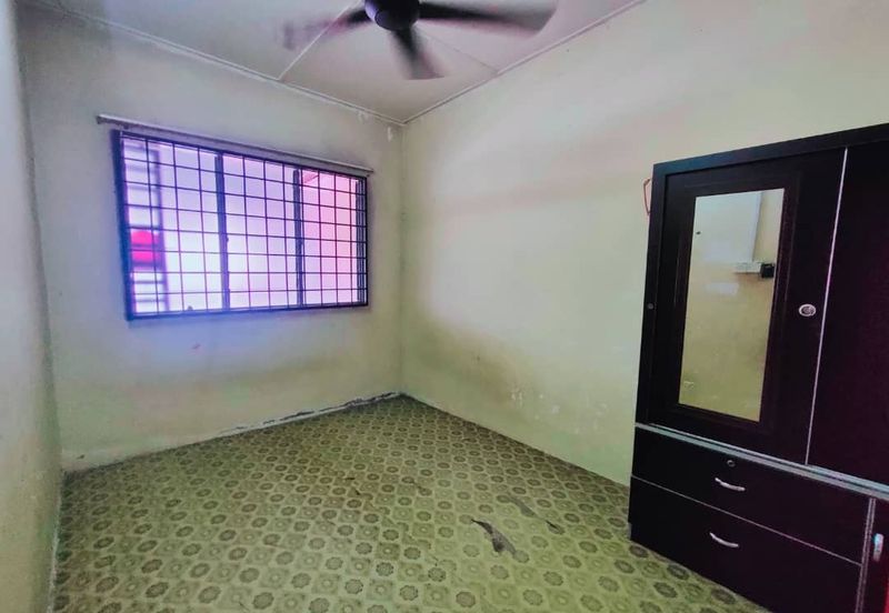 Taman Seri Mahkota Aman