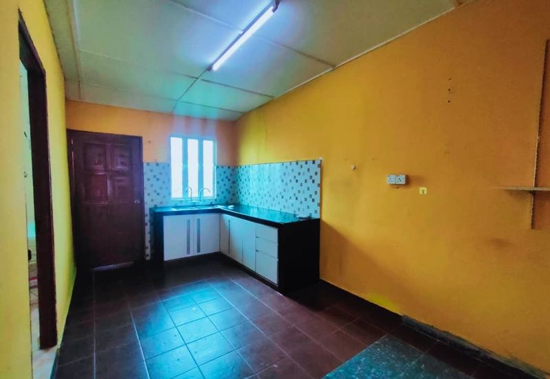 Taman Seri Mahkota Aman