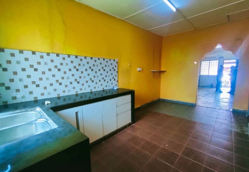 Taman Seri Mahkota Aman