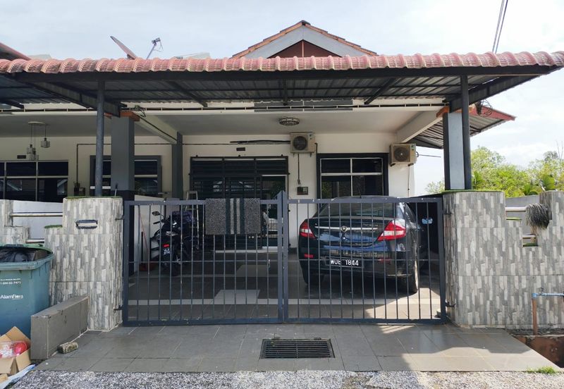 Taman Cherating Indah