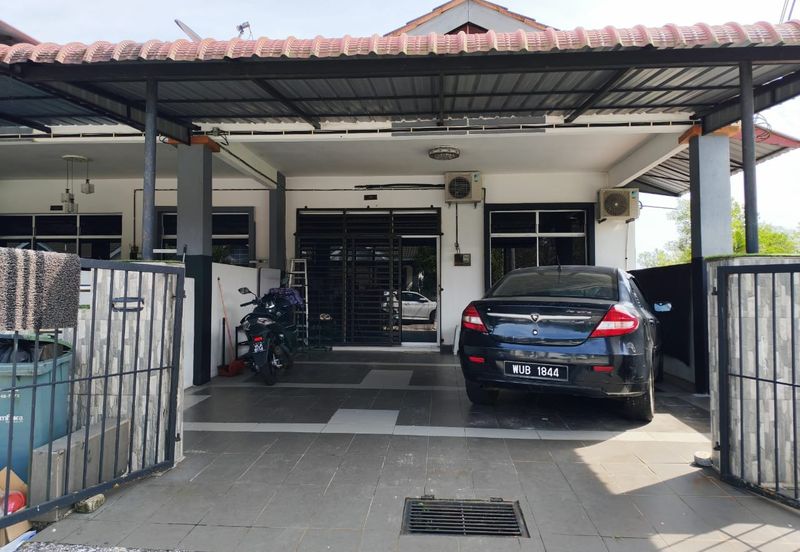 Taman Cherating Indah