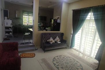 BUNGALOW KAMPUNG TEMBING TEMBAH PAKA TERENGGANU 