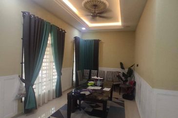 BUNGALOW KAMPUNG TEMBING TEMBAH PAKA TERENGGANU 