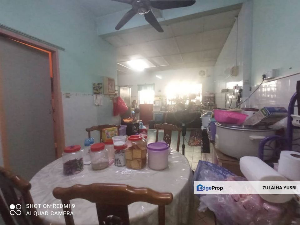 Double Storey Semambu Bar Kuantan, Pahang, Kuantan