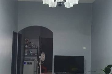 TAMAN MUTIARA SEMANTAN