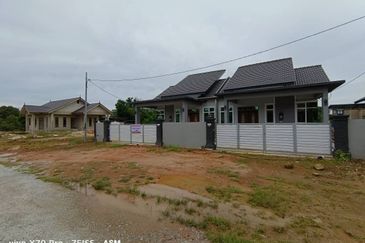 Semi-D Kubang Jela Manir Terengganu