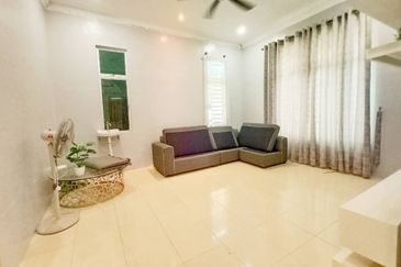 TAMAN BATU HITAM DAMAI