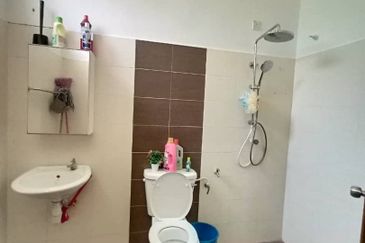 TAMAN BATU HITAM DAMAI