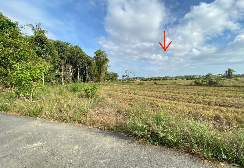 TANAH LOT DI KG BIAH, PEROL KOTA BHARU