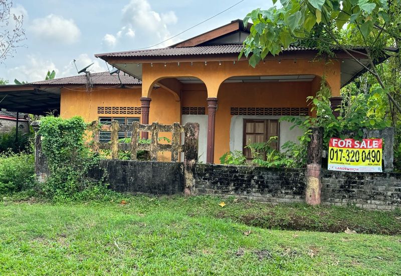 KAMPUNG CHENGAL LEMPONG