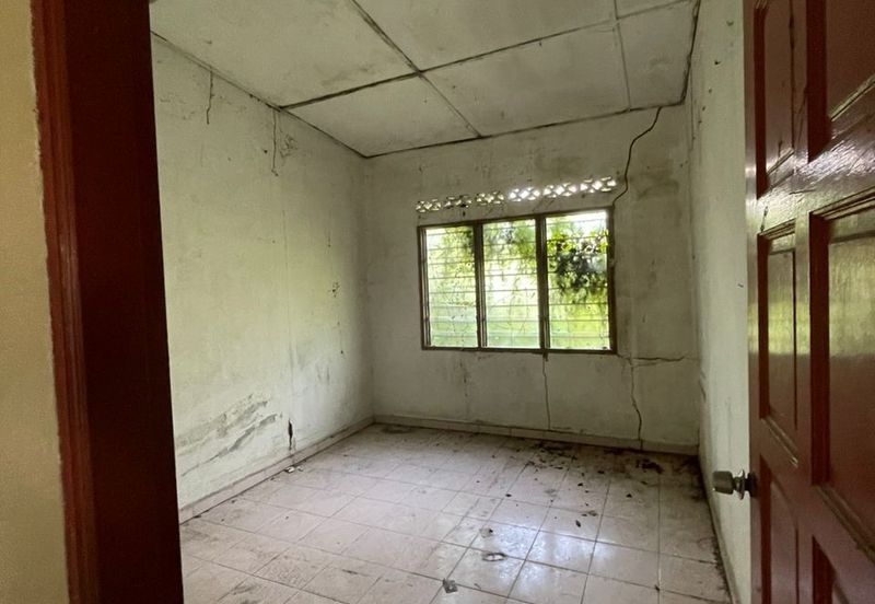 KAMPUNG CHENGAL LEMPONG