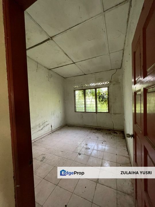 Bungalow Kampung Chengal Lempong Kuantan, Pahang, Kuantan