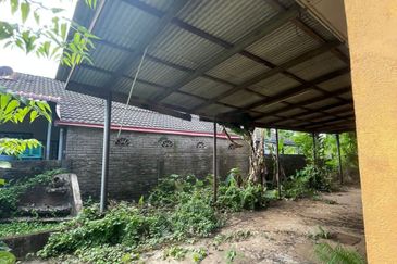 KAMPUNG CHENGAL LEMPONG