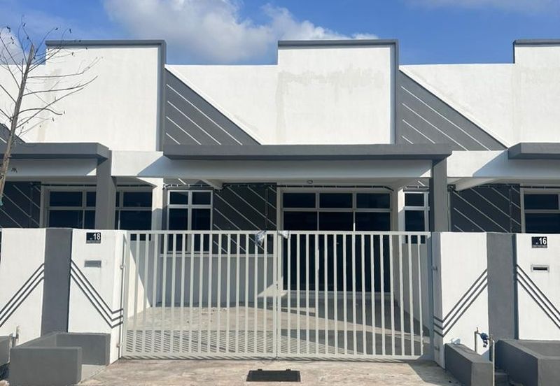 TAMAN PANDAN AMAN PECAHAN LOT 40619