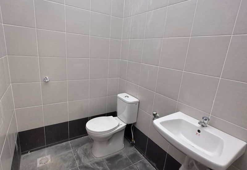 TAMAN PANDAN AMAN PECAHAN LOT 40619