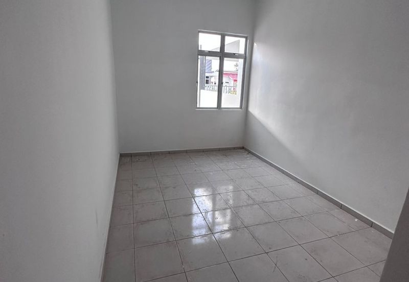 TAMAN PANDAN AMAN PECAHAN LOT 40619