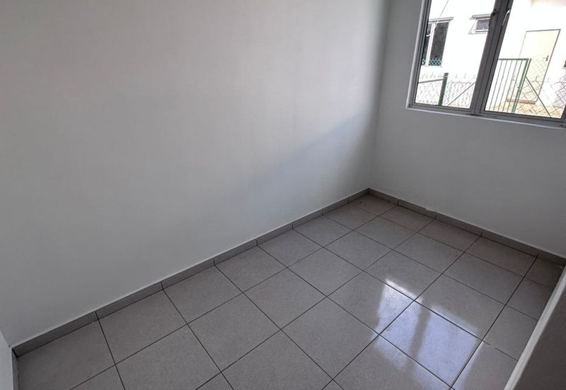 TAMAN PANDAN AMAN PECAHAN LOT 40619