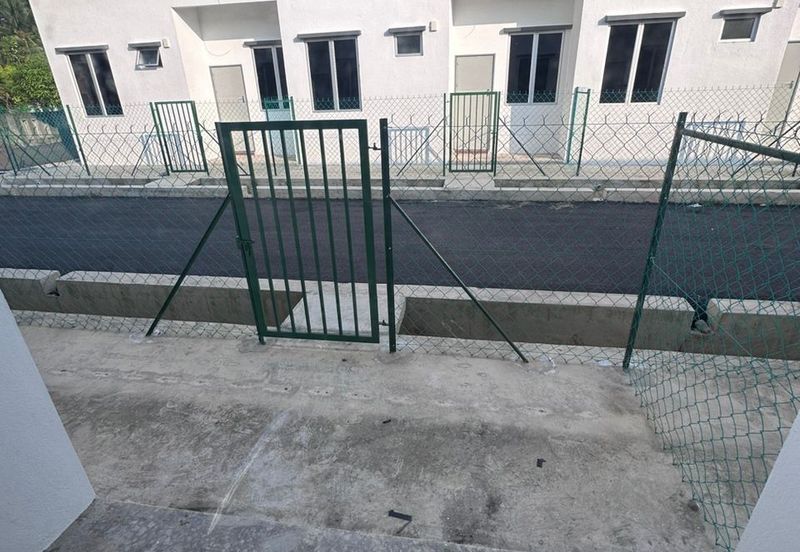 TAMAN PANDAN AMAN PECAHAN LOT 40619