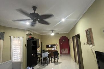 Semi-D Bukit Kuang Sejahtera Kemaman