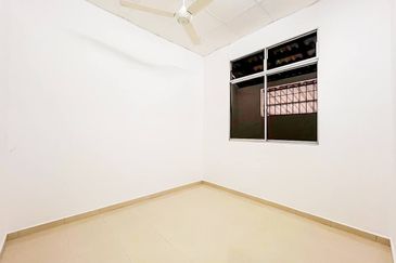 TAMAN KEMPADANG AMAN