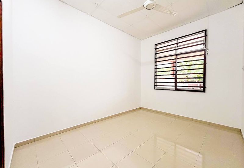 TAMAN KEMPADANG AMAN