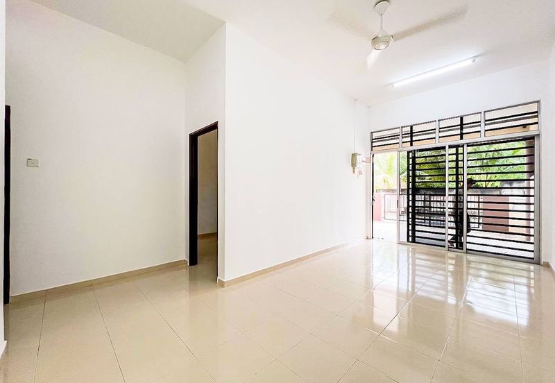 TAMAN KEMPADANG AMAN