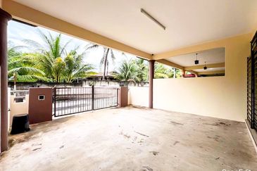 TAMAN KEMPADANG AMAN