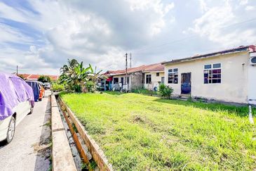 TAMAN KEMPADANG AMAN