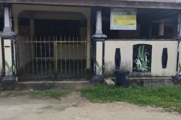 [Renovated]Taman Perwaja Kemaman