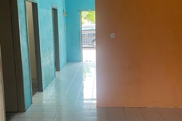 TAMAN GAMBANG DAMAI/DESA HIJAUAN