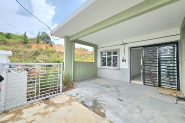 TAMAN KELADAN BAIDURI