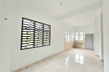 TAMAN KELADAN BAIDURI