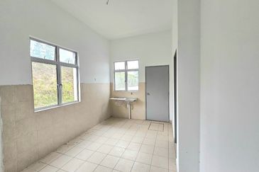 TAMAN KELADAN BAIDURI