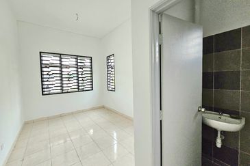 TAMAN KELADAN BAIDURI