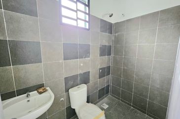 TAMAN KELADAN BAIDURI