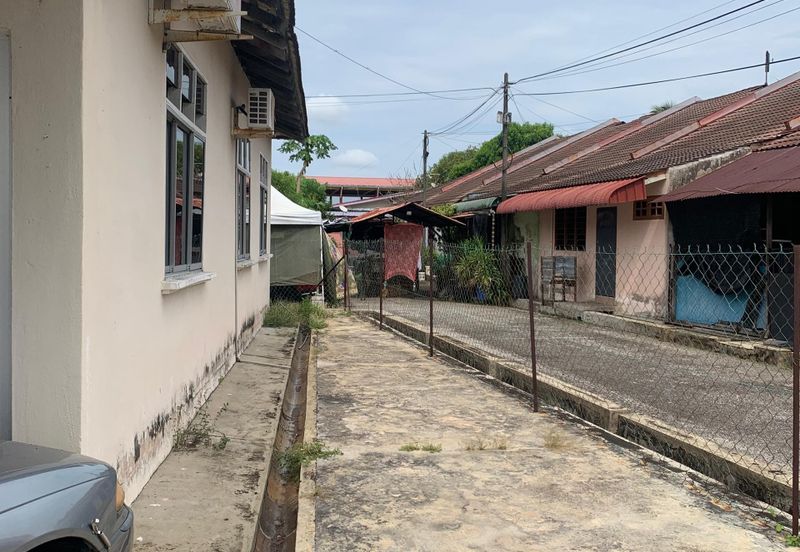 Endlot Taman Mesra Pekan