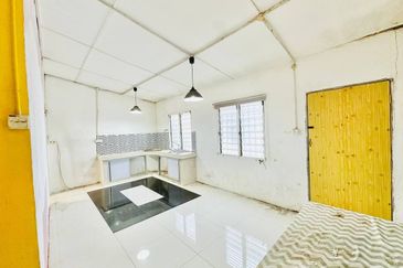 PERKAMPUNGAN SUNGAI ISAP JAYA