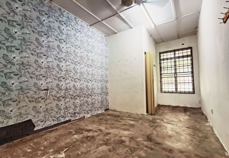 Taman Seri Mahkota Aman