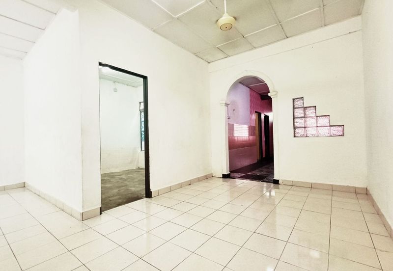 Taman Seri Mahkota Aman