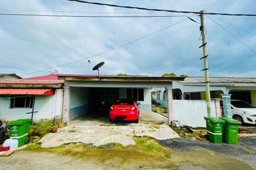 Taman Sri Pekan Nanas