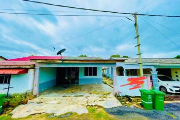 Taman Sri Pekan Nanas