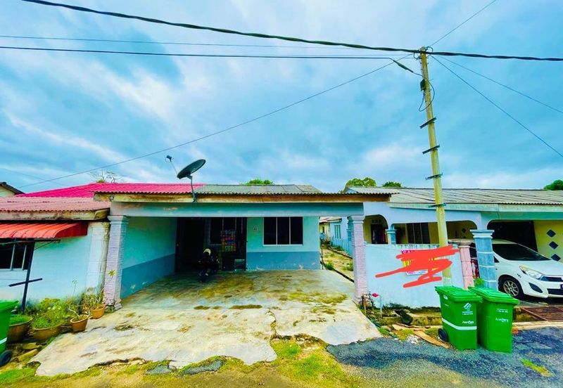 Taman Sri Pekan Nanas