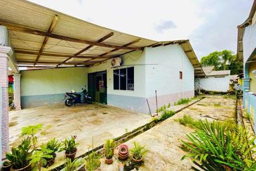 Taman Sri Pekan Nanas