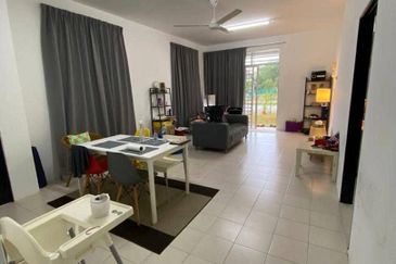 PERKAMPUNGAN GAMBANG JAYA (TAMAN RAKYAT)