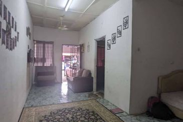 PERKAMPUNGAN SUNGAI ISAP JAYA