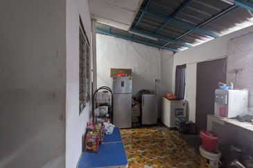 PERKAMPUNGAN SUNGAI ISAP JAYA