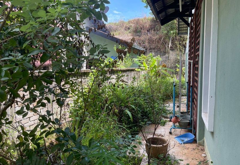 PERUMAHAN ASTANA PERMAI